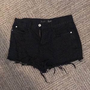 Black jean shorts!!!